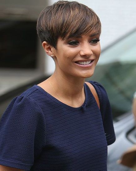 77 coupes de cheveux courtes pour rajeunir en un coup de ciseaux 35