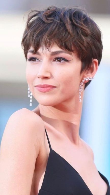 77 coupes de cheveux courtes pour rajeunir en un coup de ciseaux 40