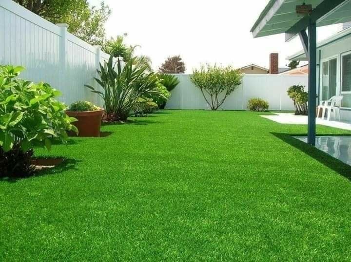 16 idées pour avoir du gazon sur une petite terrasse 4
