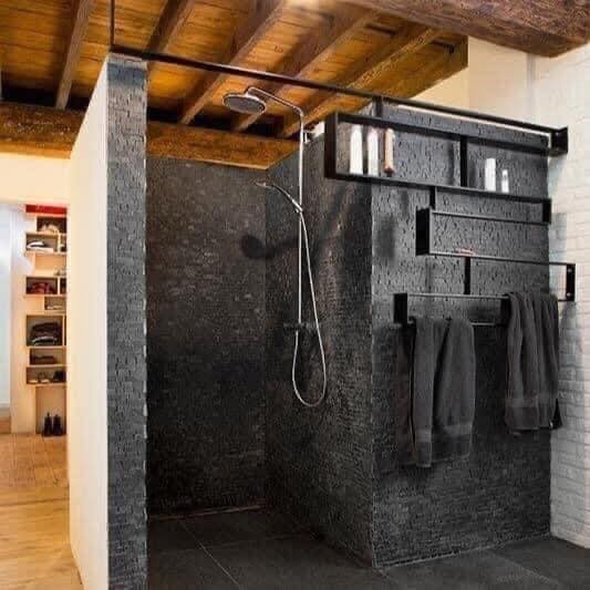 100 idées déco pour les amoureux du noir 25