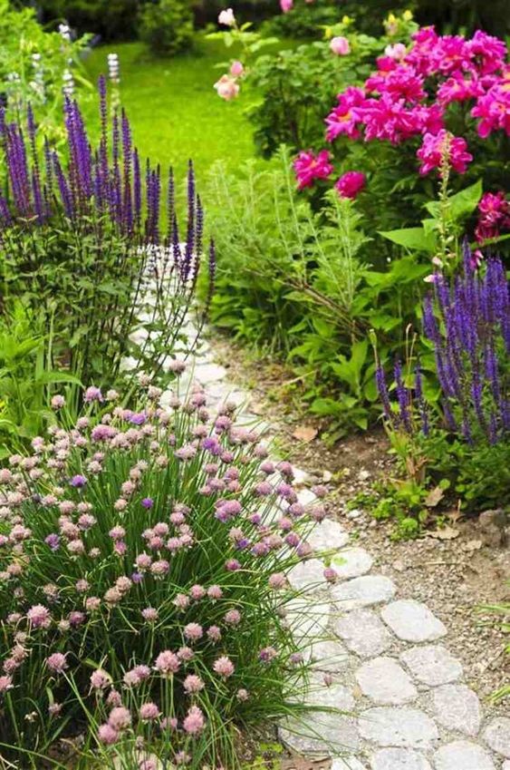 100 incroyables idées de chemins de jardin en pierres 53
