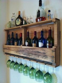 17 idées pour faire un minibar mural avec du bois 10 17 idées pour faire un minibar mural avec du bois 10