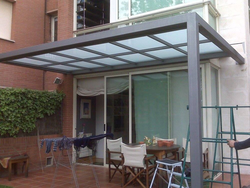 20 idées de pergolas pour vous protéger du soleil ou de la pluie 3 20 idées de pergolas pour vous protéger du soleil ou de la pluie 3