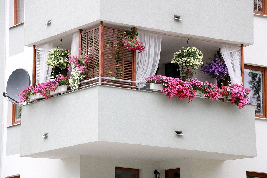20 superbes idées pour décorer votre balcon avec des fleurs 2 20 superbes idées pour décorer votre balcon avec des fleurs 2