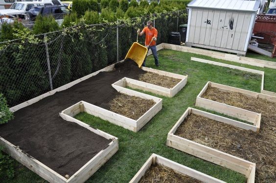 21 idées de carrés potager à faire soi-même avec du bois 8 21 idées de carrés potager à faire soi-même avec du bois 8