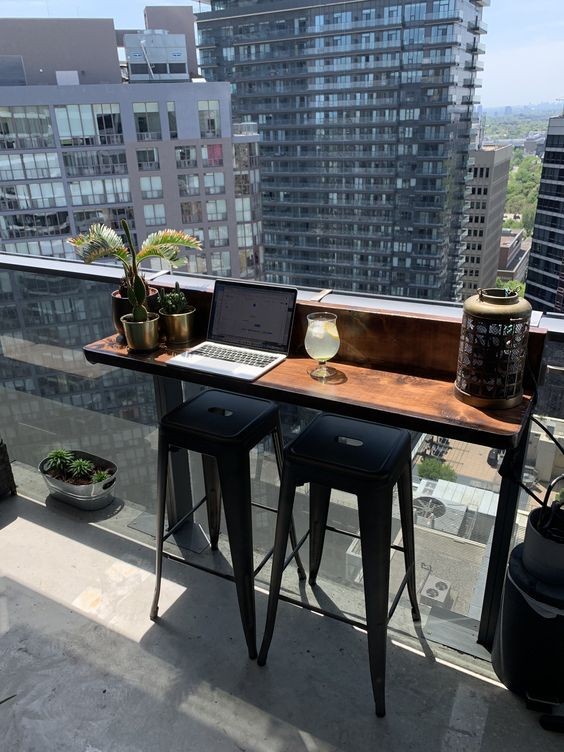 28 idées de tables pour balcon pour bien recevoir vos amis 5