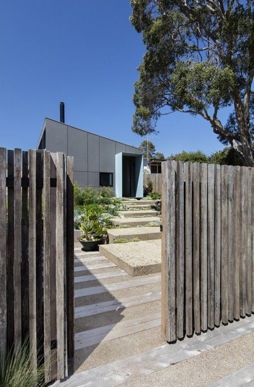 34 top idées de clôtures de jardin pour préserver votre intimité ou délimiter votre périmètre 11