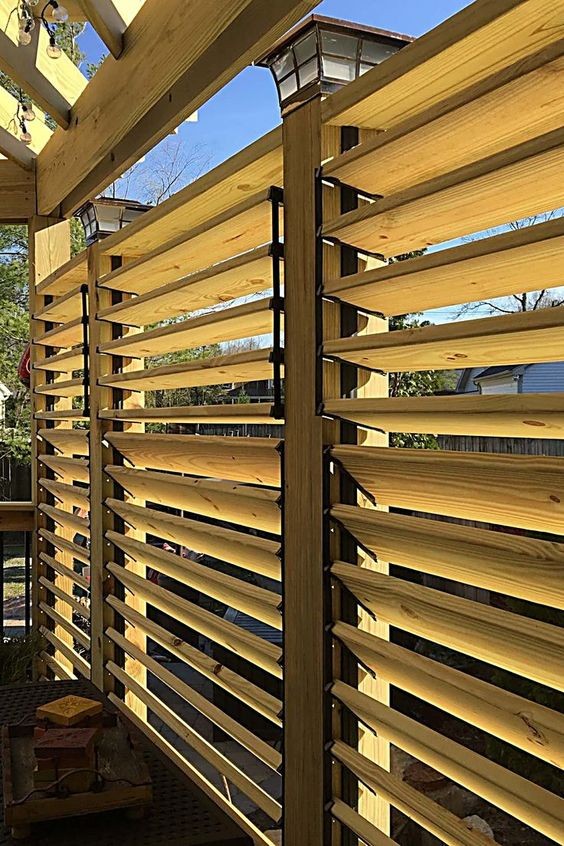34 top idées de clôtures de jardin pour préserver votre intimité ou délimiter votre périmètre 20