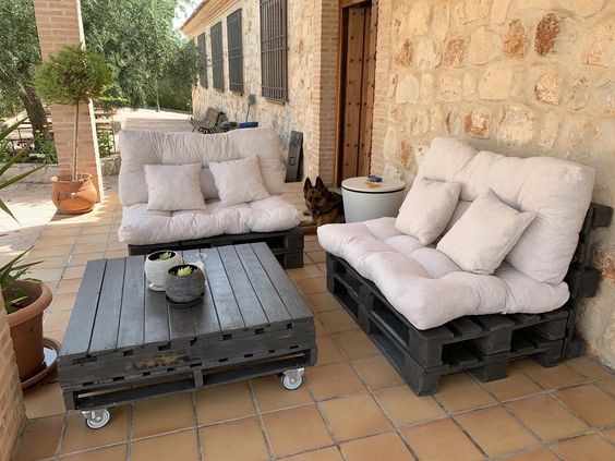 38 idées pour décorer une petite terrasse avec des palettes 28 38 idées pour décorer une petite terrasse avec des palettes 28