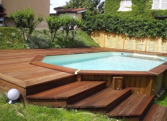 42 idées de piscines en bois qui font rêver 36