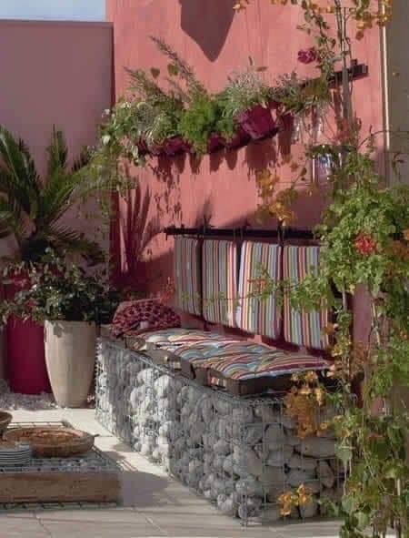 49 décorations de petits jardins à copier d'urgence 42