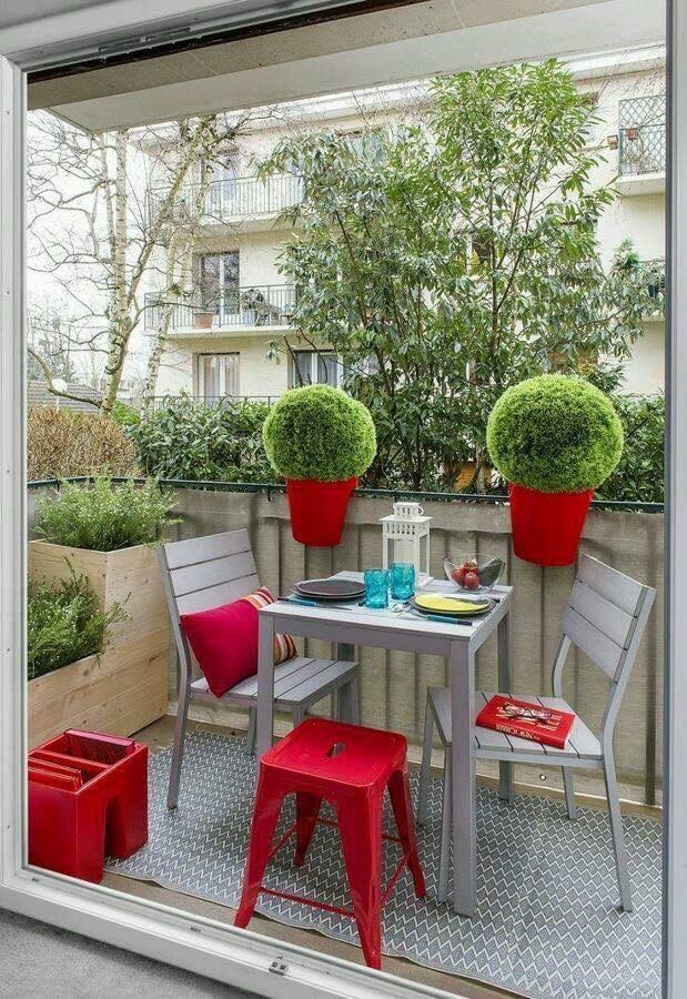 41 idées de décorations d'intérieur avec des tons rouges 2