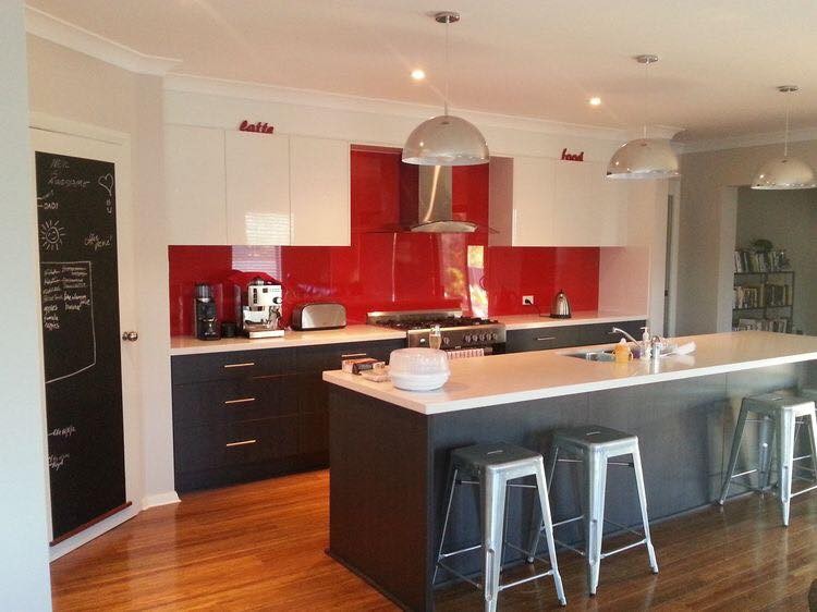 41 idées de décorations d'intérieur avec des tons rouges 8