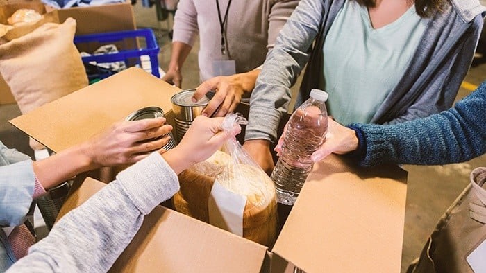 10 astuces à connaître pour aider les pauvres 1 10 astuces à connaître pour aider les pauvres 1
