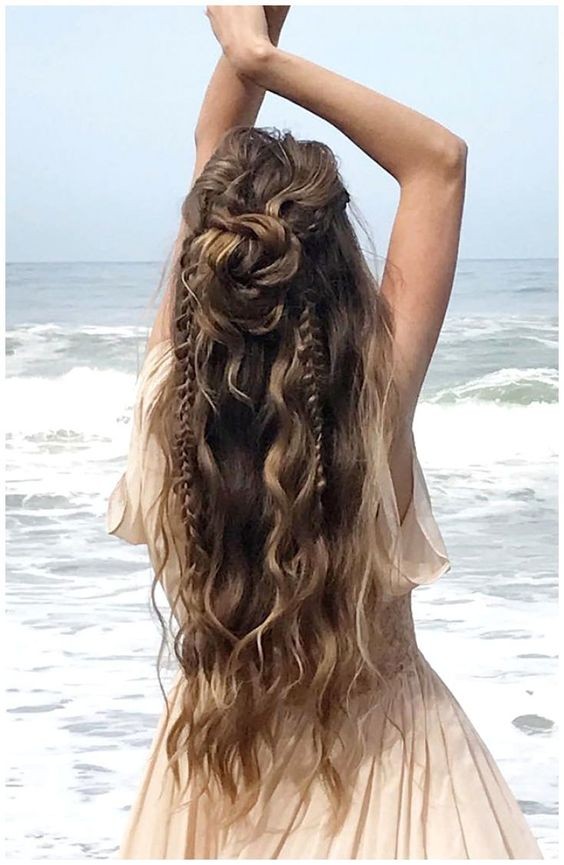 100 Coiffures de mariage chic pour cheveux longs 36 100 Coiffures de mariage chic pour cheveux longs 36
