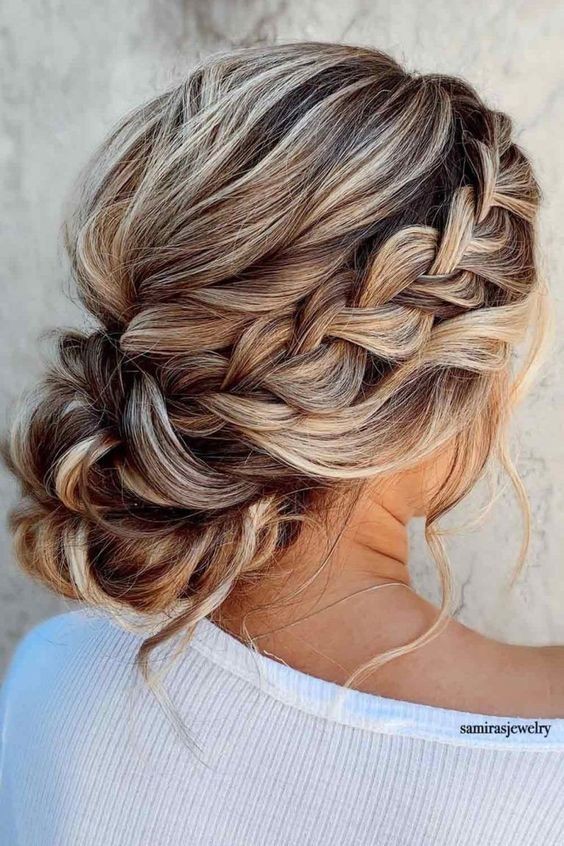 100 Coiffures de mariage chic pour cheveux longs 9 100 Coiffures de mariage chic pour cheveux longs 9