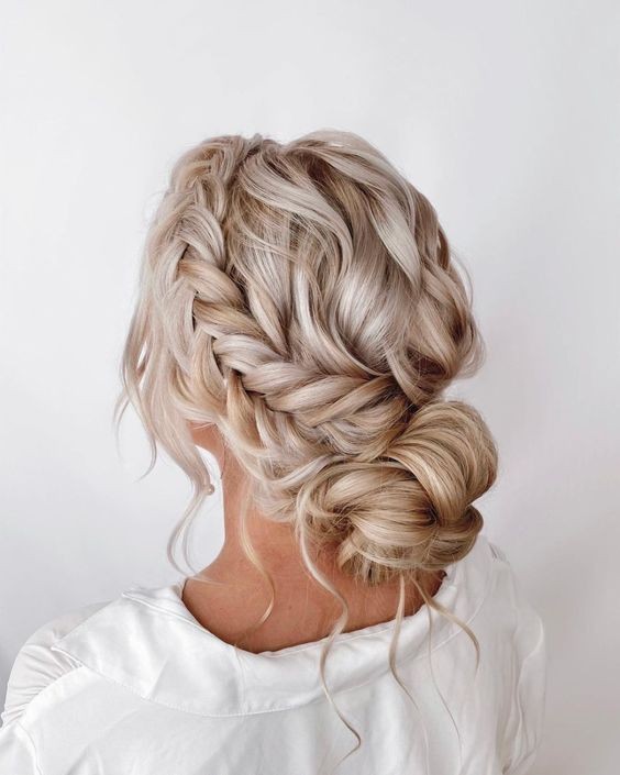 100 Coiffures de mariage chic pour cheveux longs 85 100 Coiffures de mariage chic pour cheveux longs 85