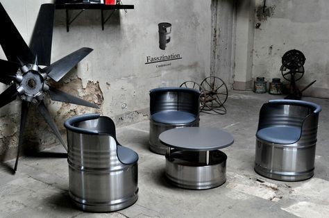 19 idées de décors à faire avec des barils en métal 13 19 idées de décors à faire avec des barils en métal 13