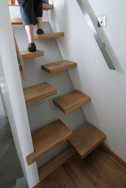 20 escaliers designs et modernes pour s'inspirer 16