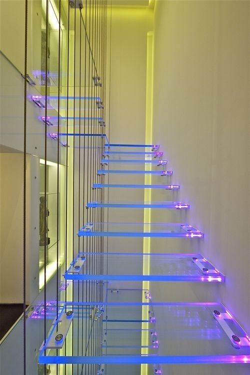 20 escaliers designs et modernes pour s'inspirer 7