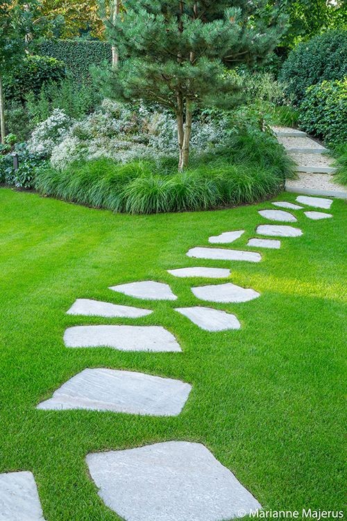 31 idées d'allées de jardin modernes pour s'inspirer 16 31 idées d'allées de jardin modernes pour s'inspirer 16