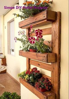 39 étagères en bois pour avoir des plantes bien organisées 24 39 étagères en bois pour avoir des plantes bien organisées 24