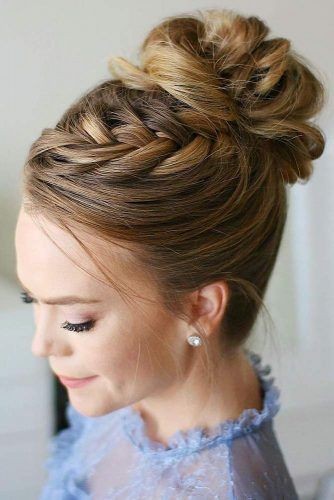 53 Chignons hauts de mariage pour s'inspirer 1 53 Chignons hauts de mariage pour s'inspirer 1