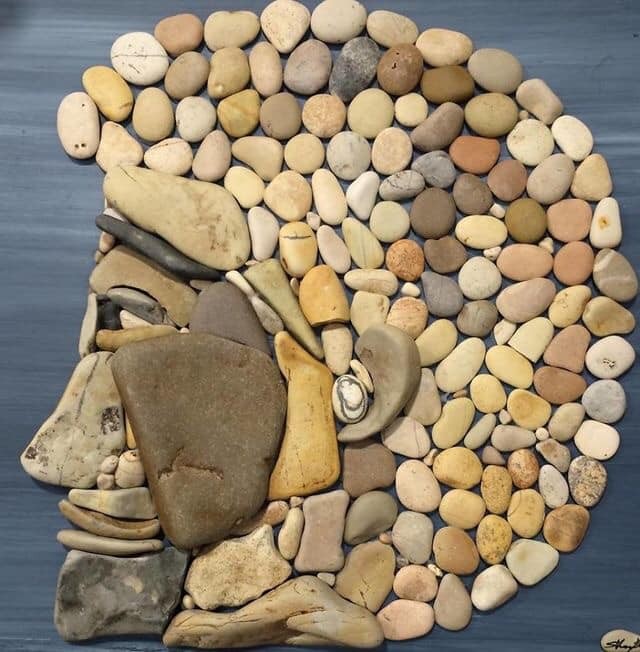 97 œuvres d'art à faire avec de la pierre 16
