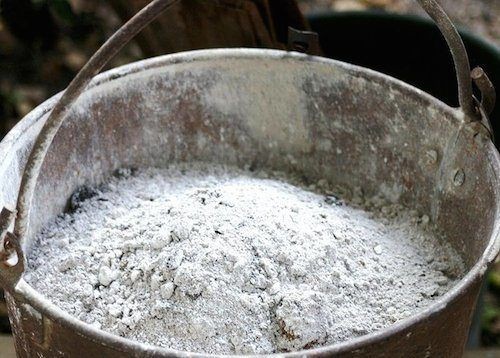 5 astuces naturelles pour désherber le jardin facilement 8 5 astuces naturelles pour désherber le jardin facilement 8