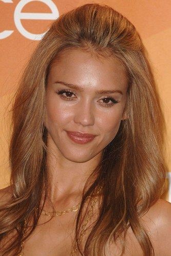50 Balayages miel qui rendent une femme irrésistible 48 50 Balayages miel qui rendent une femme irrésistible 48