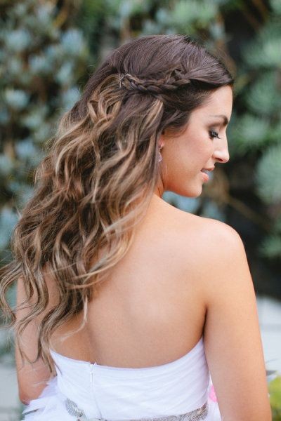 26 Coiffures de mariage mi-longs avec cheveux lâchés 10 26 Coiffures de mariage mi-longs avec cheveux lâchés 10