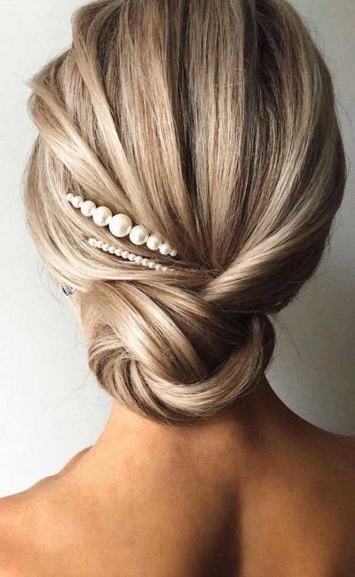 50 top idées de chignons bas pour s'inspirer 25 50 top idées de chignons bas pour s'inspirer 25