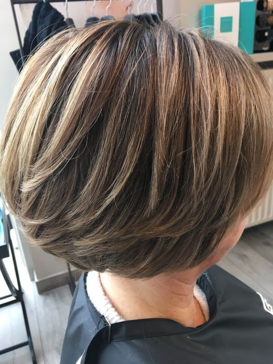 Les 50 plus belles coupes courtes femme 50 ans 5 Les 50 plus belles coupes courtes femme 50 ans 5