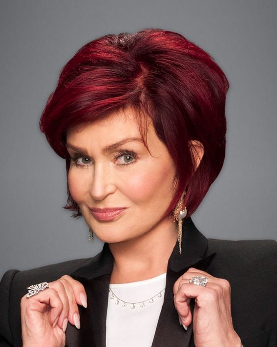 Les 50 plus belles coupes courtes femme 50 ans 6 Les 50 plus belles coupes courtes femme 50 ans 6