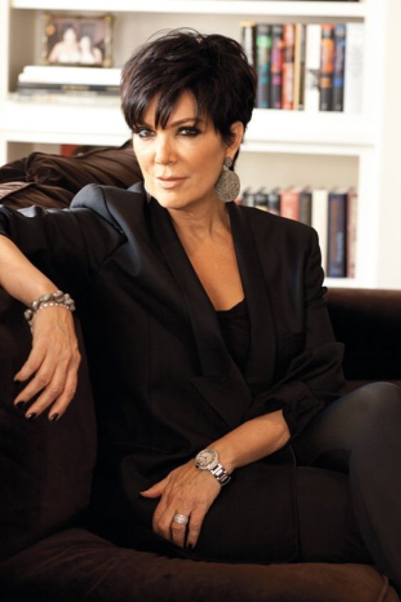 Les 50 plus belles coupes courtes femme 50 ans 21 Les 50 plus belles coupes courtes femme 50 ans 21