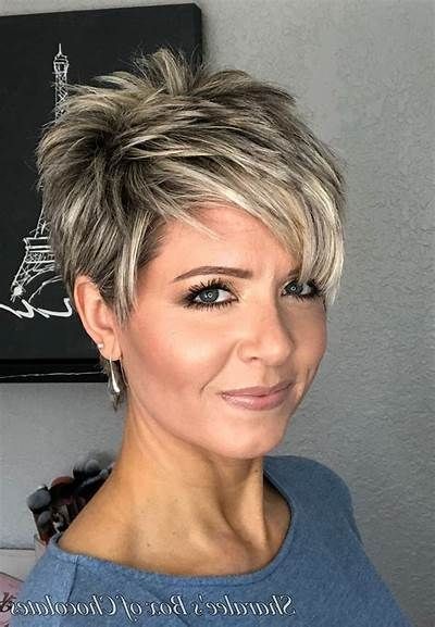 Les 50 plus belles coupes courtes femme 50 ans 41 Les 50 plus belles coupes courtes femme 50 ans 41
