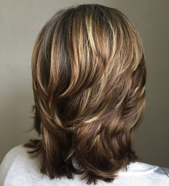 39 Coupes mi long qui rendent une femme irrésistible 8