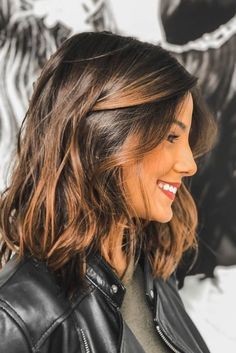 39 Coupes mi long qui rendent une femme irrésistible 30