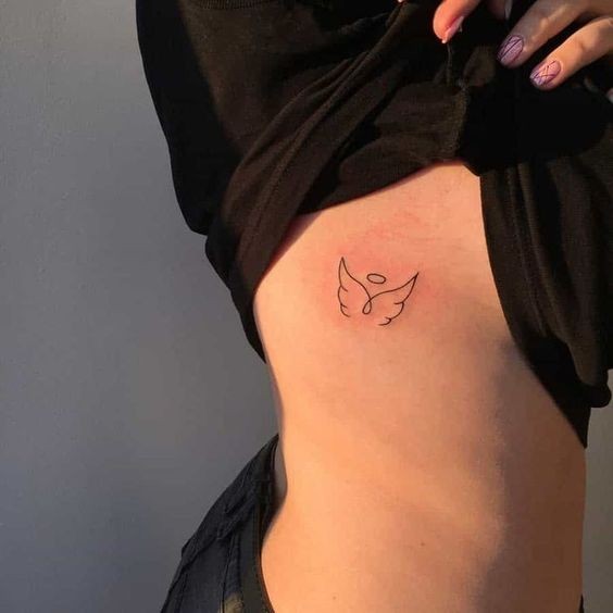 Les 44 plus belles idées de tatouages ailes d'ange 18