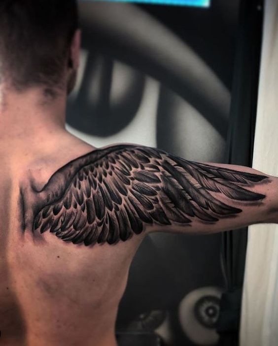 Les 44 plus belles idées de tatouages ailes d'ange 21