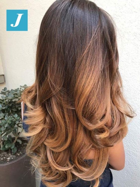 50 balayages caramel qui rendent une femme irrésistible 7 50 balayages caramel qui rendent une femme irrésistible 7