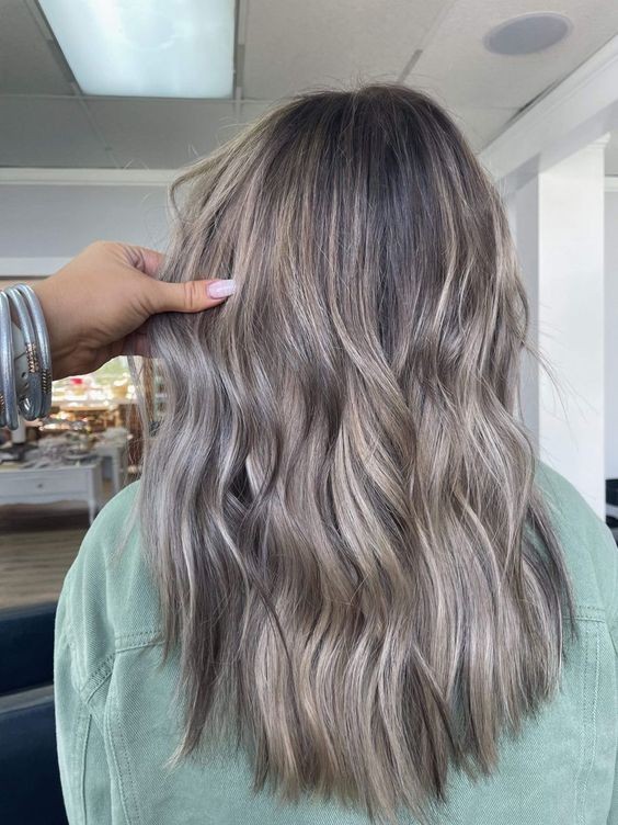 50 balayages caramel qui rendent une femme irrésistible 14 50 balayages caramel qui rendent une femme irrésistible 14