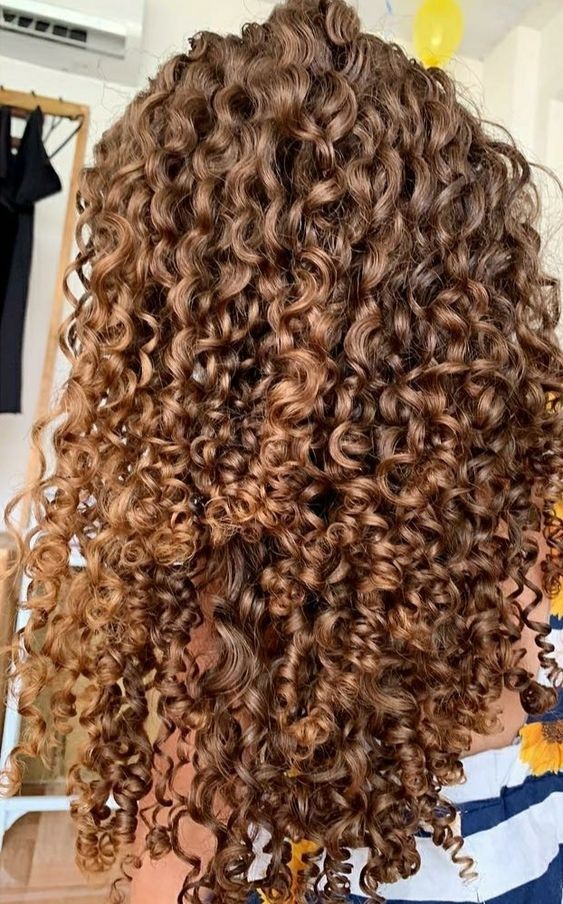 50 balayages caramel qui rendent une femme irrésistible 34 50 balayages caramel qui rendent une femme irrésistible 34