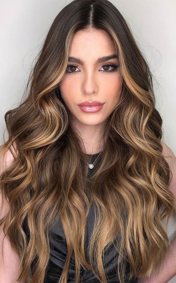50 balayages caramel qui rendent une femme irrésistible 45 50 balayages caramel qui rendent une femme irrésistible 45