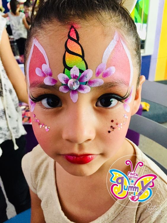 52 top idées de maquillage licorne pour fille 25 52 top idées de maquillage licorne pour fille 25