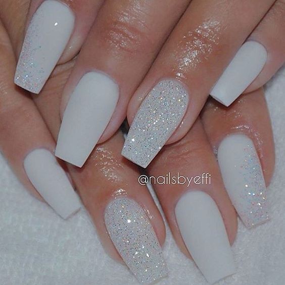 30 idées pour avoir de beaux ongles blancs 25 30 idées pour avoir de beaux ongles blancs 25