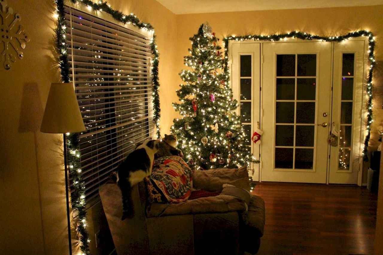 80 Belles idées pour décorer votre salon ce Noel 13