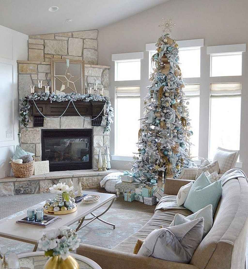 80 Belles idées pour décorer votre salon ce Noel 14
