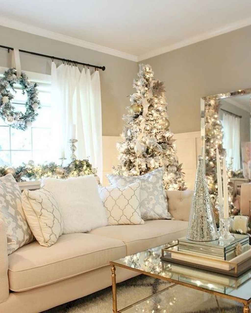 80 Belles idées pour décorer votre salon ce Noel 45