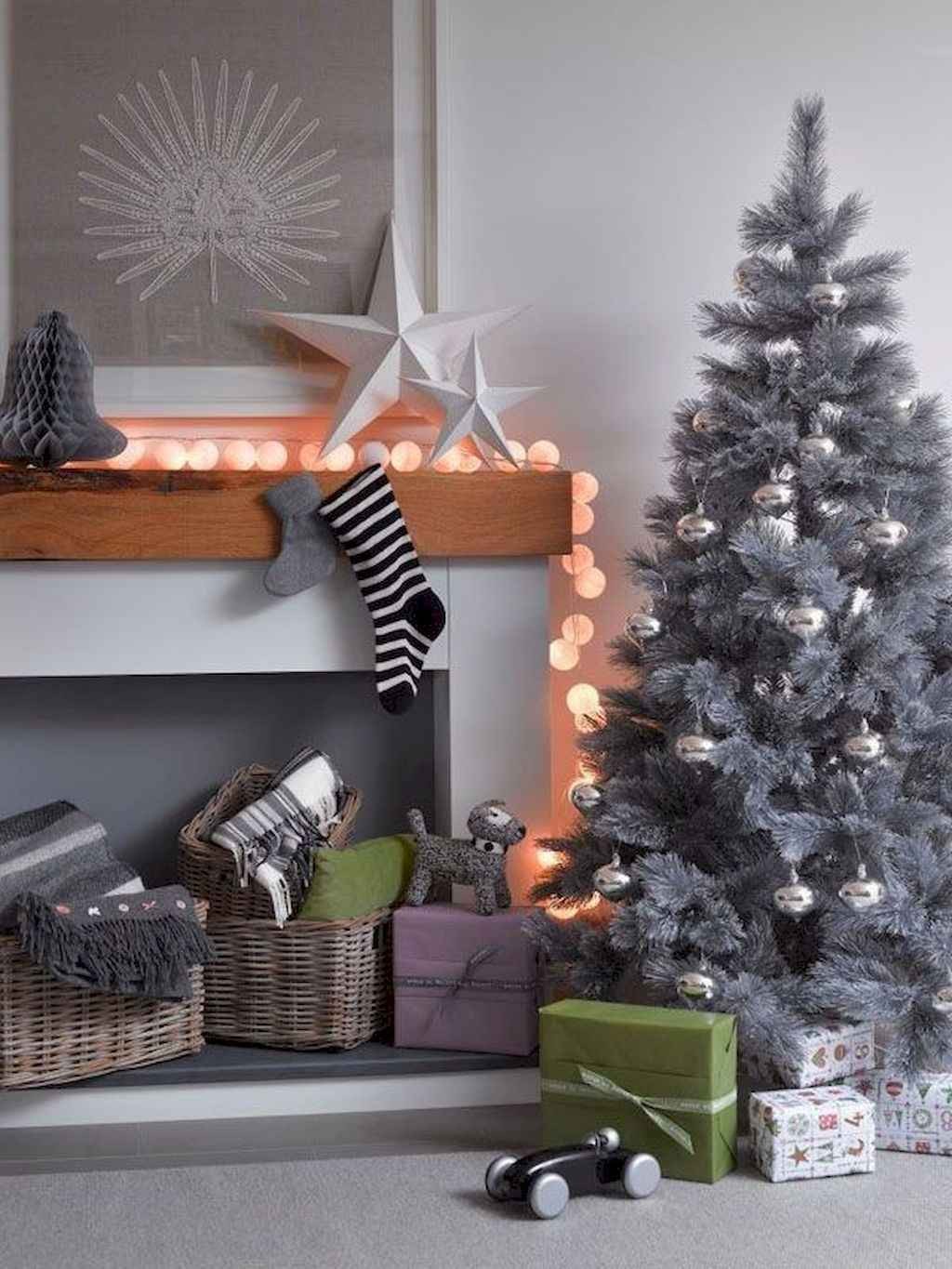 80 Belles idées pour décorer votre salon ce Noel 10